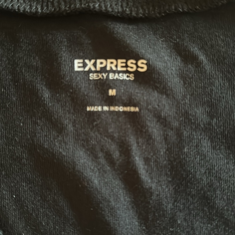 Express black short sleeve top- medium‎ - Picture 2 of 3